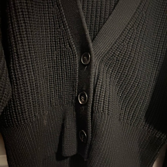 Aritzia (Babaton) Thick CableKnit Black Sweater - Picture 3 of 4